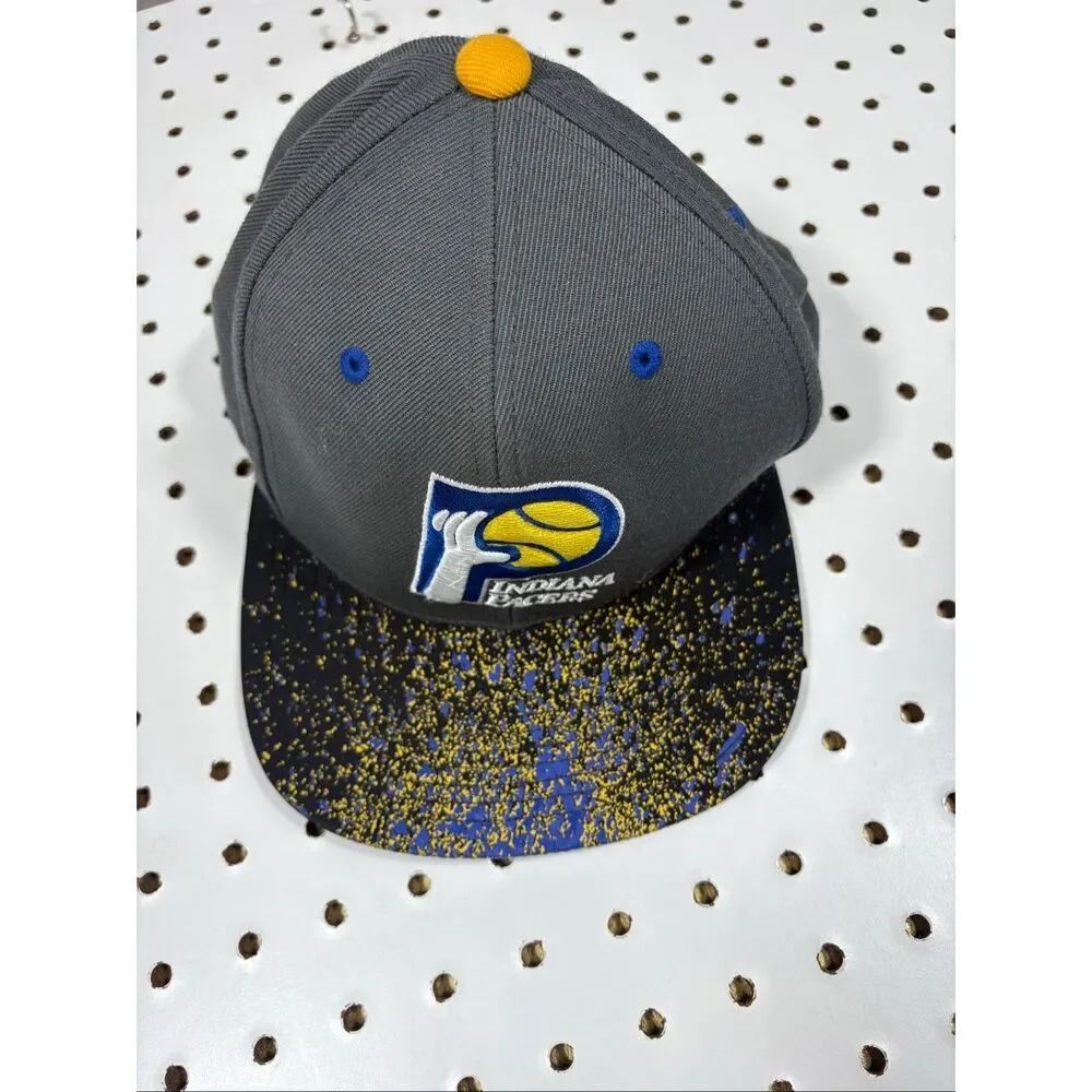 Mitchell & Ness throwback Indiana Pacers splatter paint brim snapback wool hat